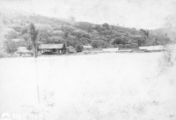 1958. 하동읍일대 침수 광경
